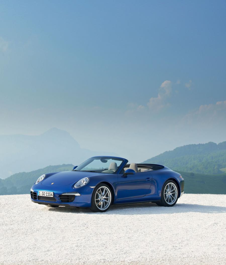 Porsche 911 Carrera 4 Cabriolet 2012 года  (фото 7 из 16)